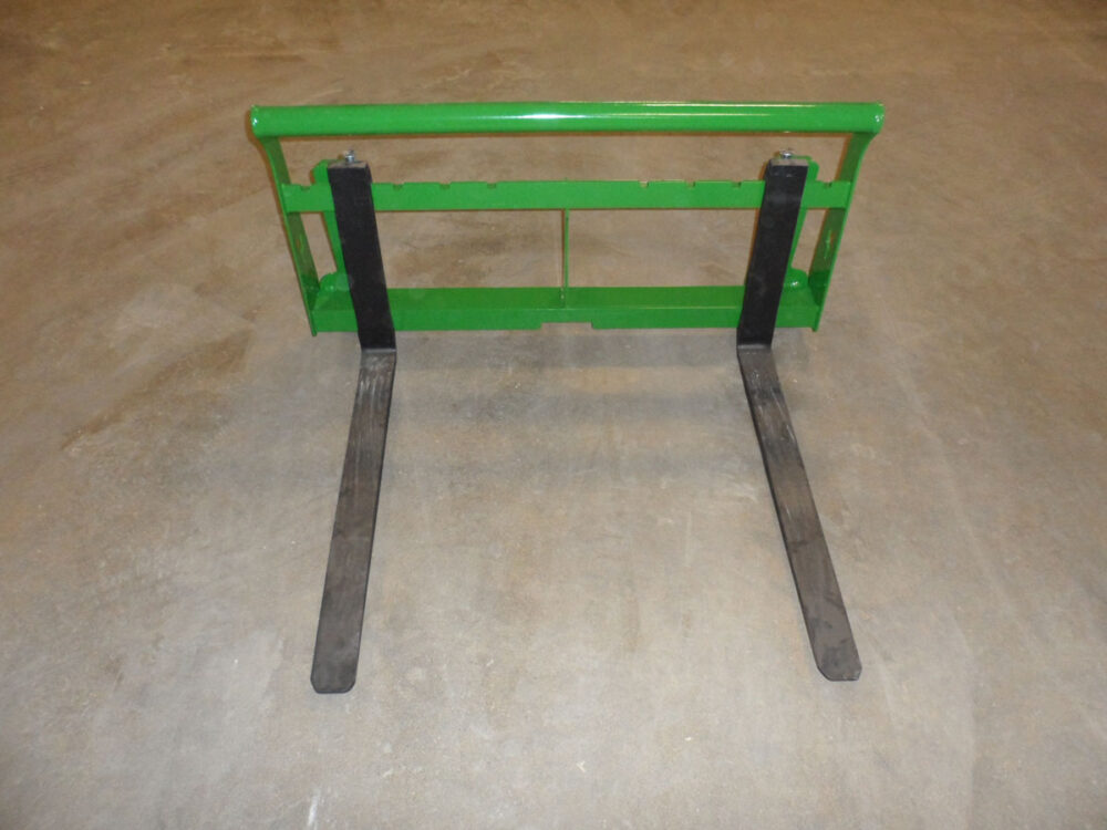 John Deere Compact Tractor Pallet Forks Attachment Photo 2